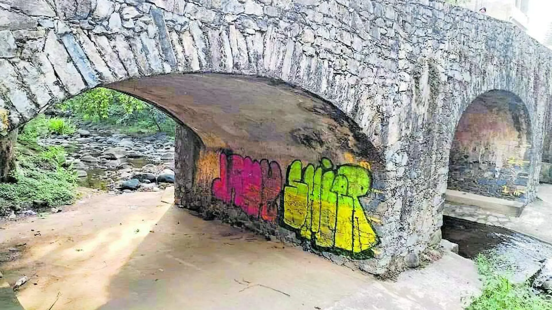 GRAFITI PUENTE 1_CMYK